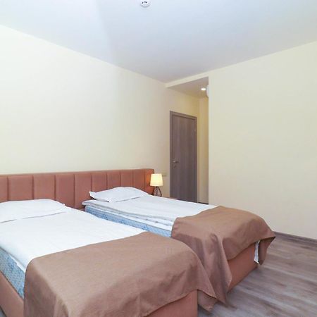 Mandarin Hotel Yerevan Ngoại thất bức ảnh